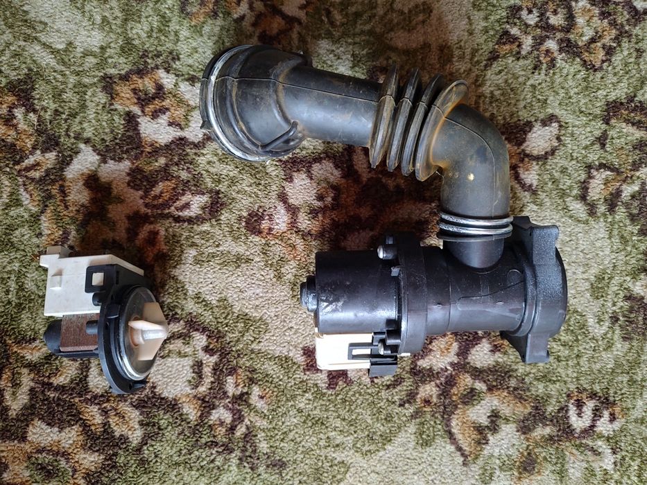 Запчасти к стиральной машине Whirlpool