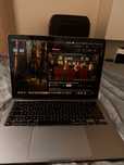 MacBook Pro 13” M2 2022 (W zestawie Magic Mouse)