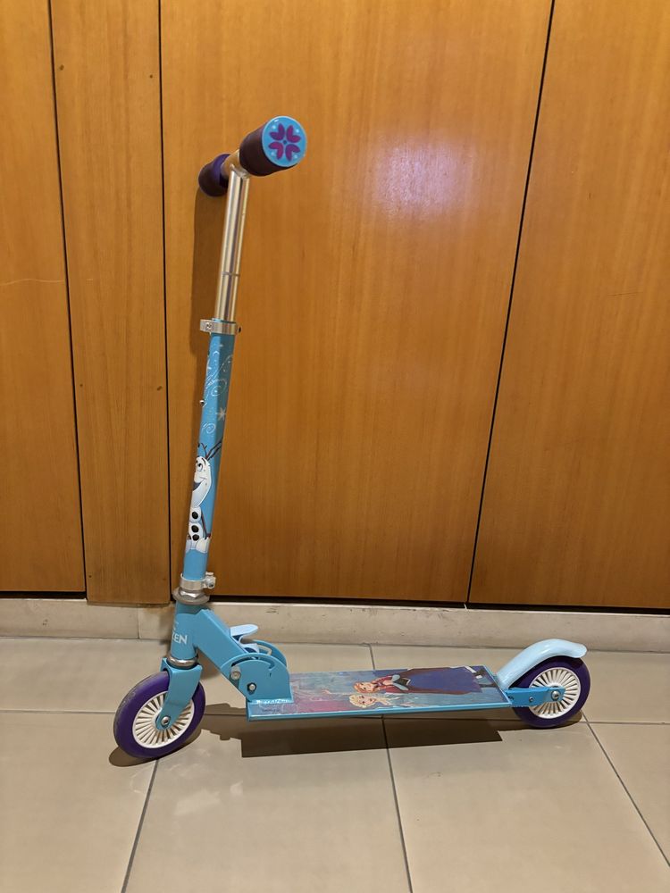Trotinete de 2 Rodas da Frozen