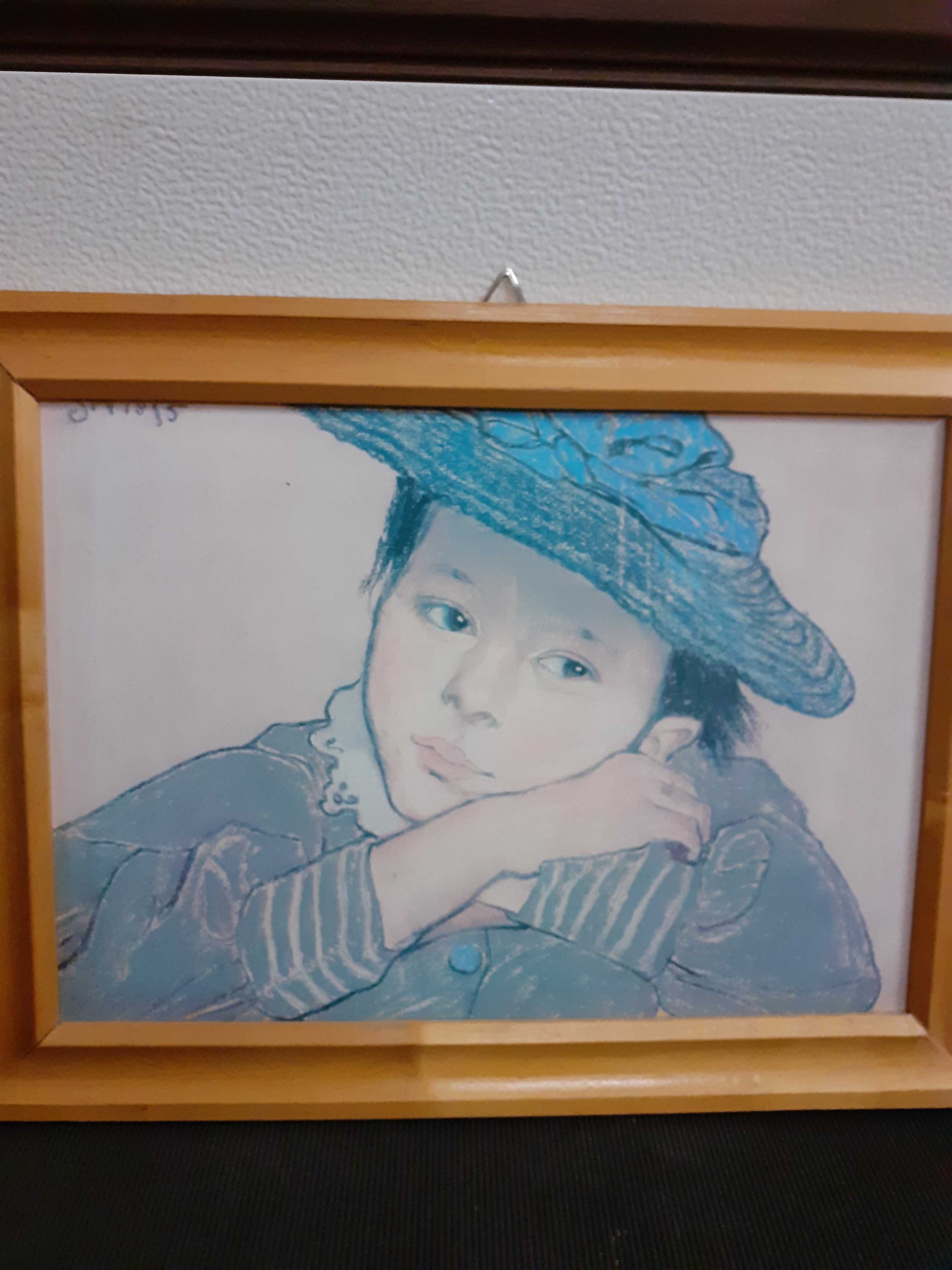 Obraz dziewczynka w niebieskim kapeluszu 51x39 cm