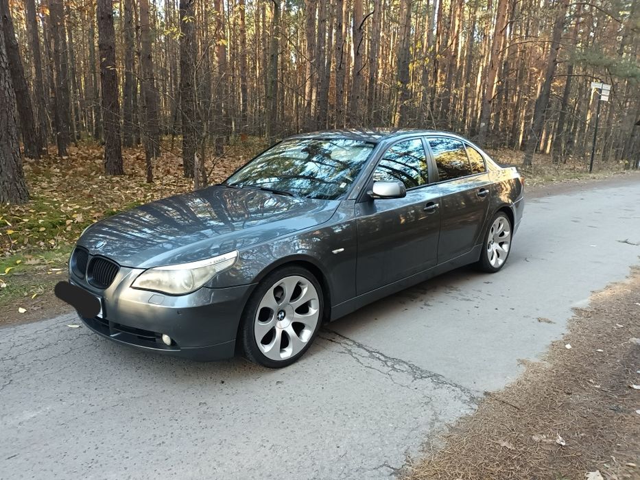 BMW seria 5  e60 525i 192 KM