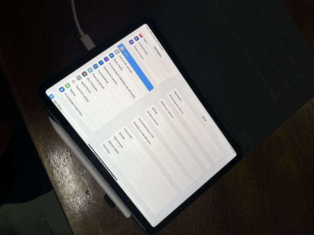 iPad Air (5a geração) 64GB