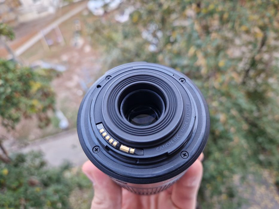 Canon ef-s 55-250mm f/4-5.6 is ii