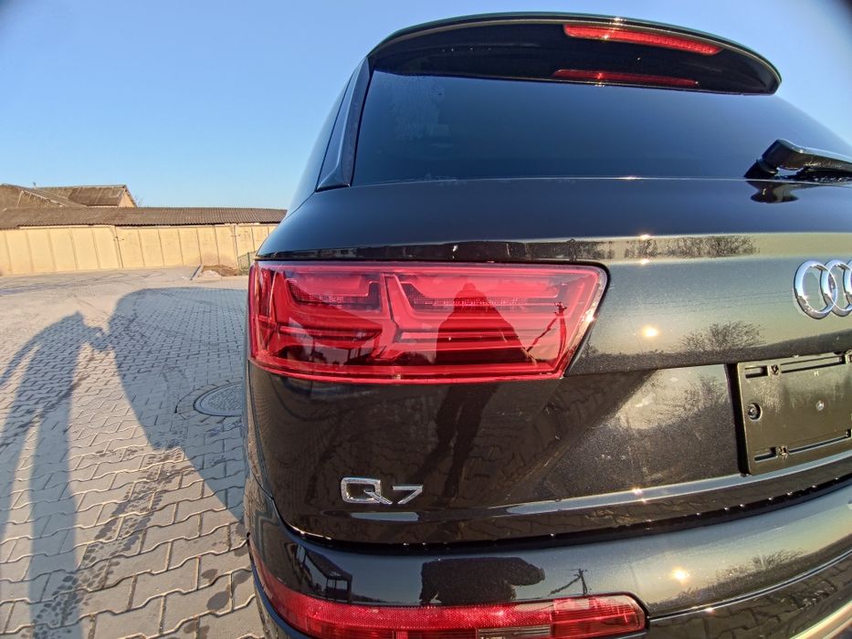 Ляда бампер задній кришка багажника audi q7 4m ауді ку7 4м