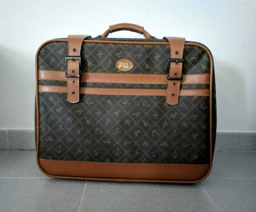 Mala de viagem castanha