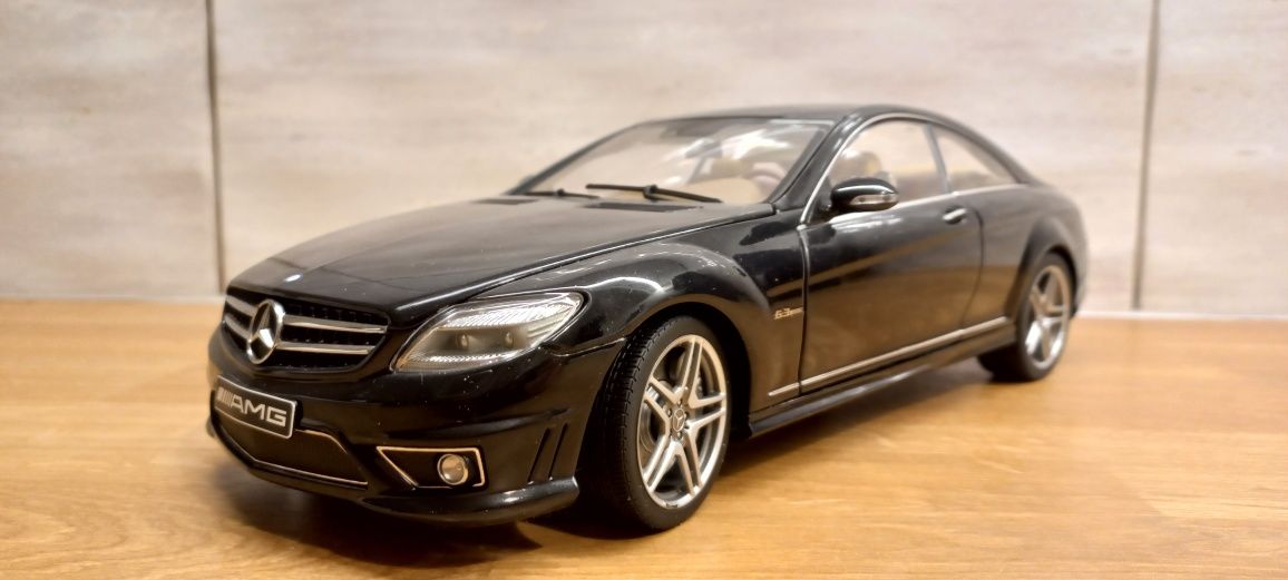 Model Mercedes CL 63 AMG Autoart