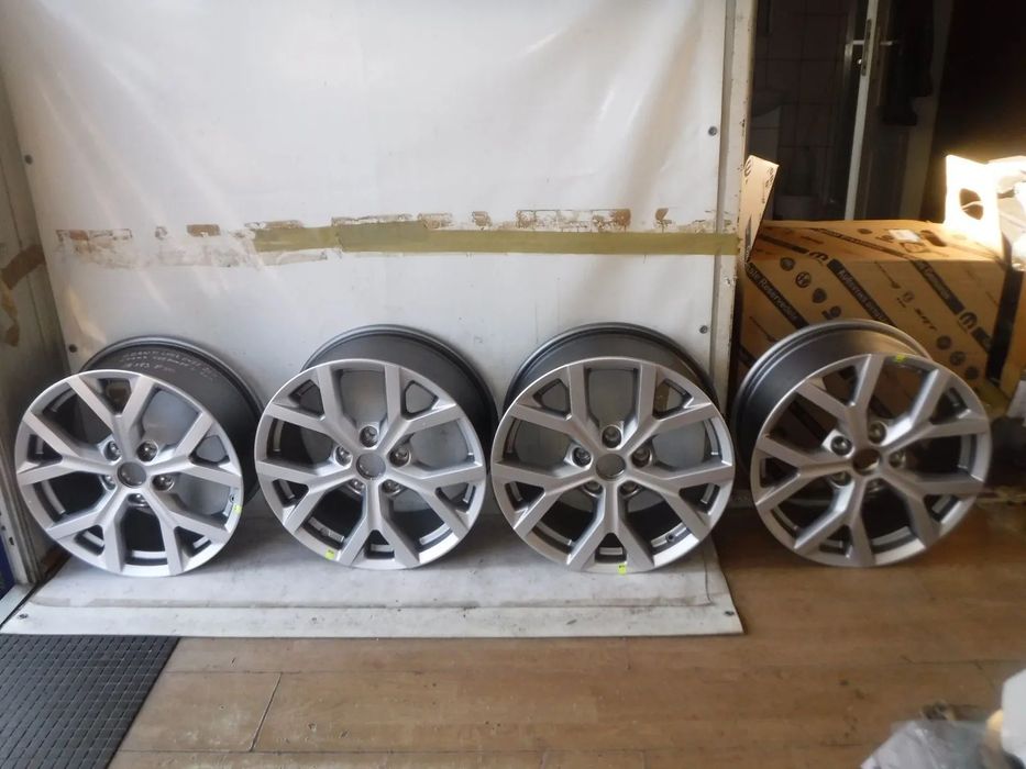 nowe oryginał felgi aluminiowe jeep grand cherokee 21r0 r18 8j et50