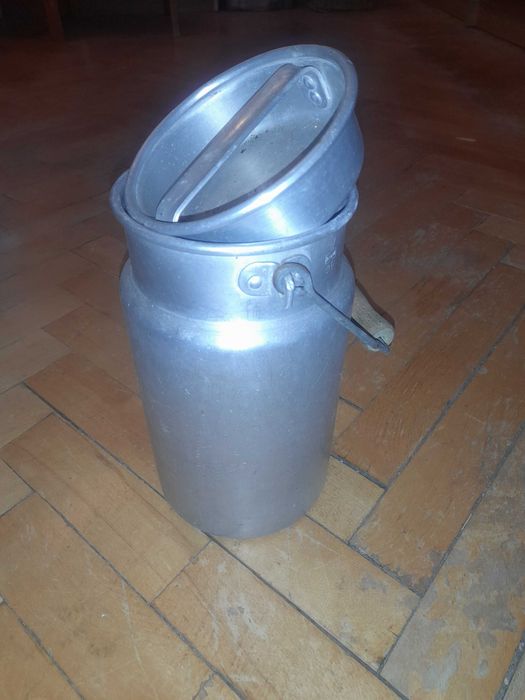 stara kanka na mleko
