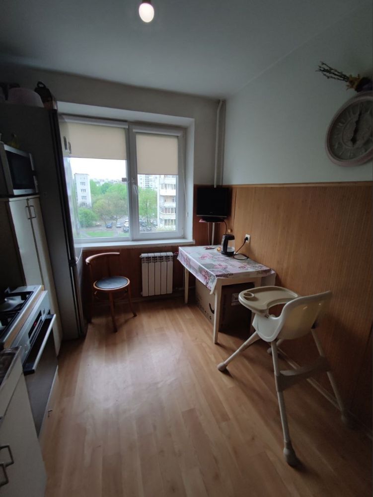Продаж 2 кімнатної квартири по вул. Широкій