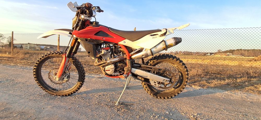 SWM RS300R
2019 r
116 mth od nowości
Wydech arrow, najmocniejsza mapa
