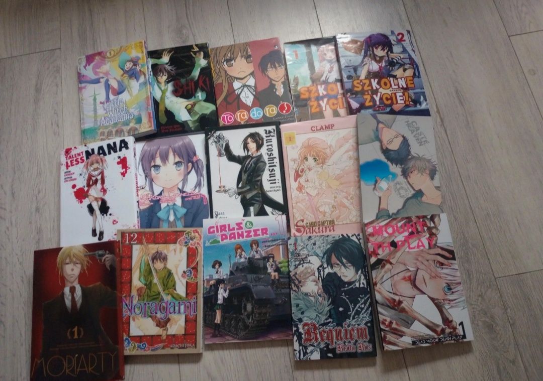 Mangi anime książki komiksy