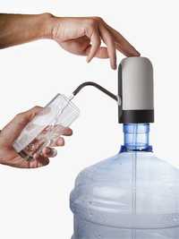 Электрическая аккумуляторная помпа для воды насос на бутыль 19л и др.