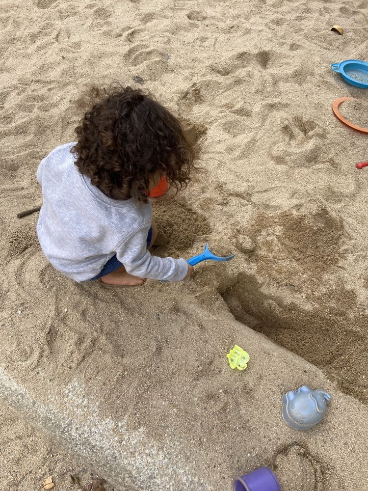 Babysitting de confiança no Porto — CrescerFeliz