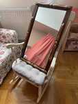 Lustro dekoracyjne vintage – ozdobna rama, retro glamour