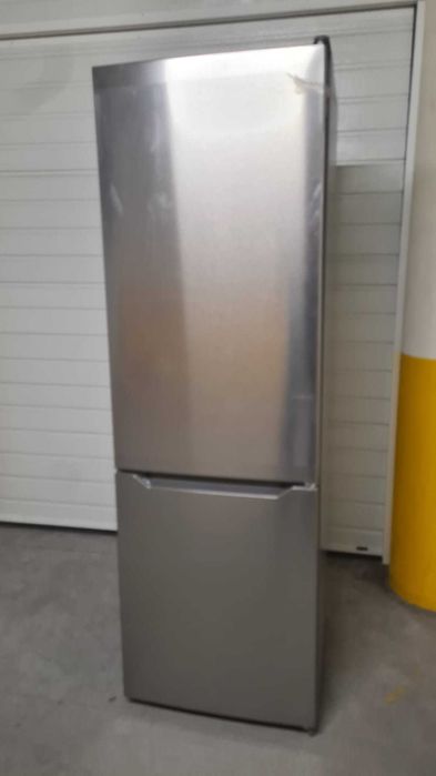 Frigorifico combinado Teka NFL 342 C - NOVO -SEM USO.
