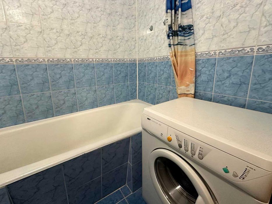 1ком Миколи Закревського 31, Троещина