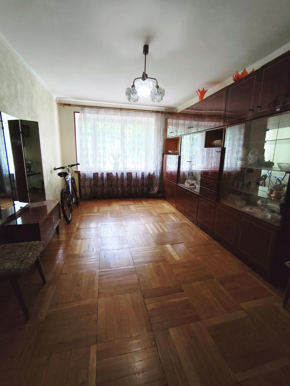 Продам 3 ком квартиру на ул.Инглези/Королева(340-322)