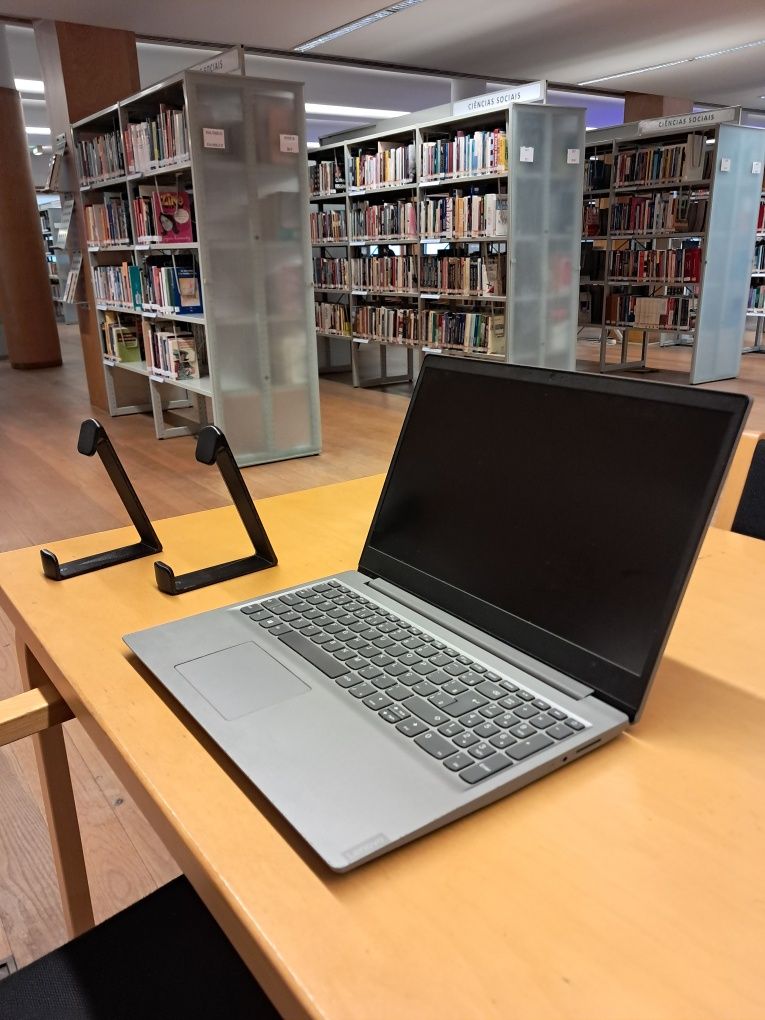 Notebook Lenovo IdeaPad S145