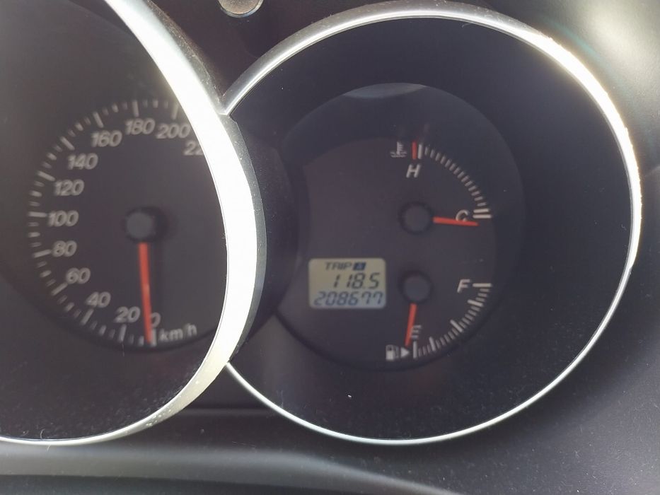 Mazda 3 hatchback , 5 - drzwiowy.