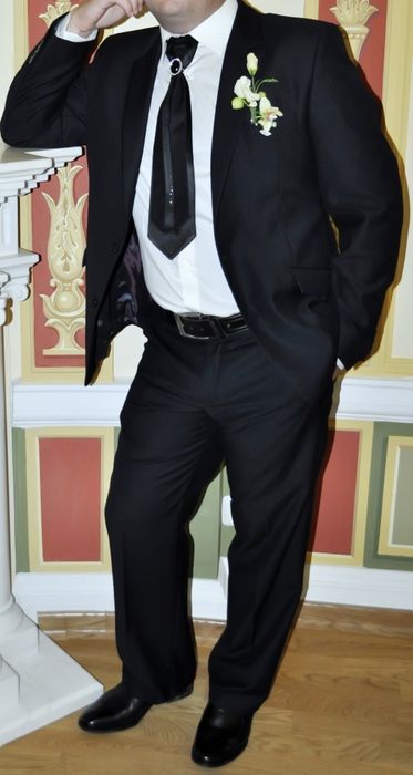 Весільний костюм Winiar 52 розмір темно-синій з галстуком