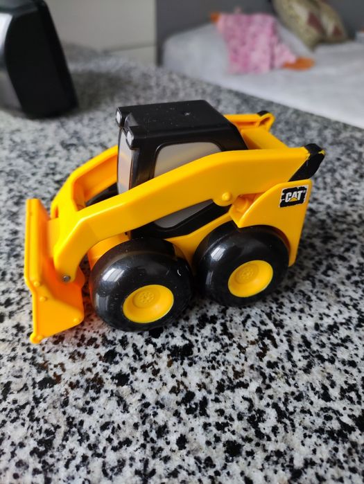 CAT — Трактор екскаватор Bruder