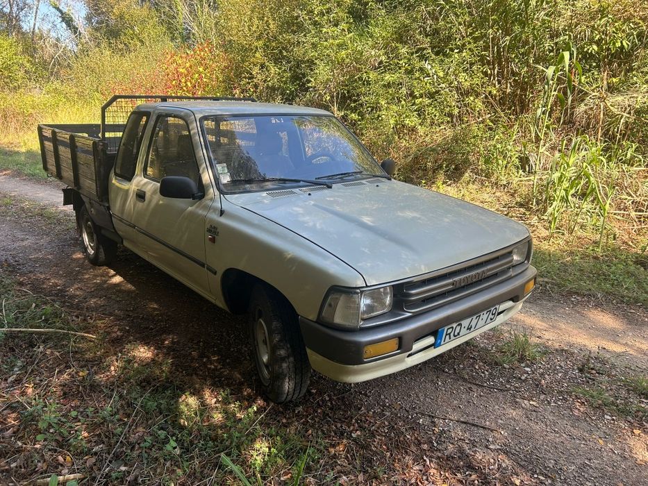 Toyota hilux 2.4d king cab