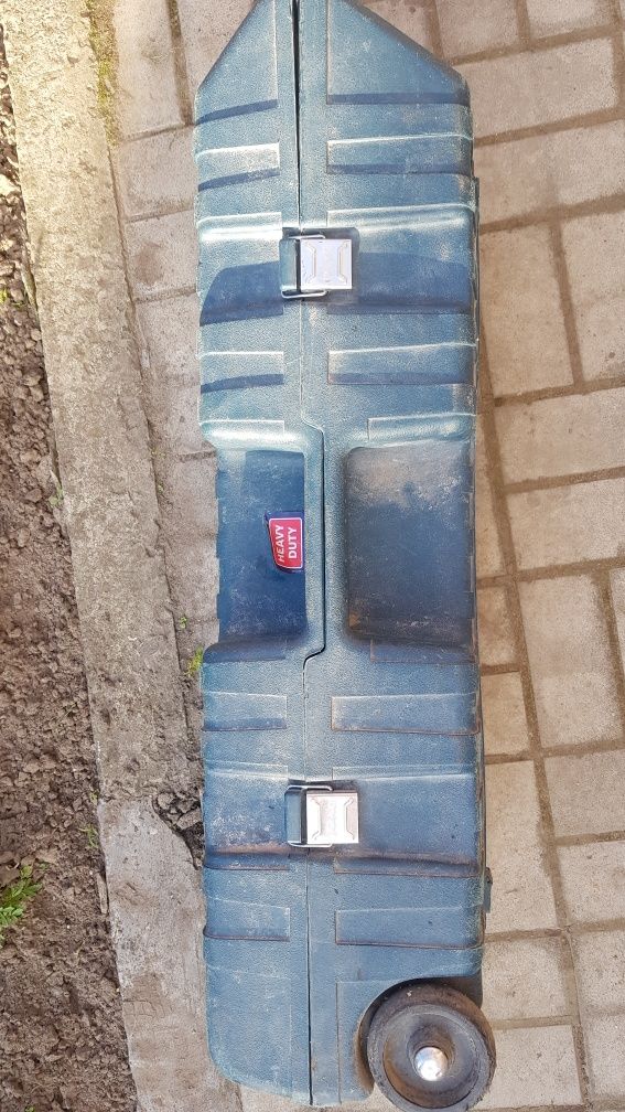 Продам отбойный молоток BOSCH GSH16