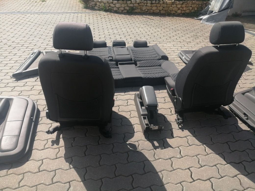 Bancos semi elétricos Audi A6 c5 Sedan de 2003