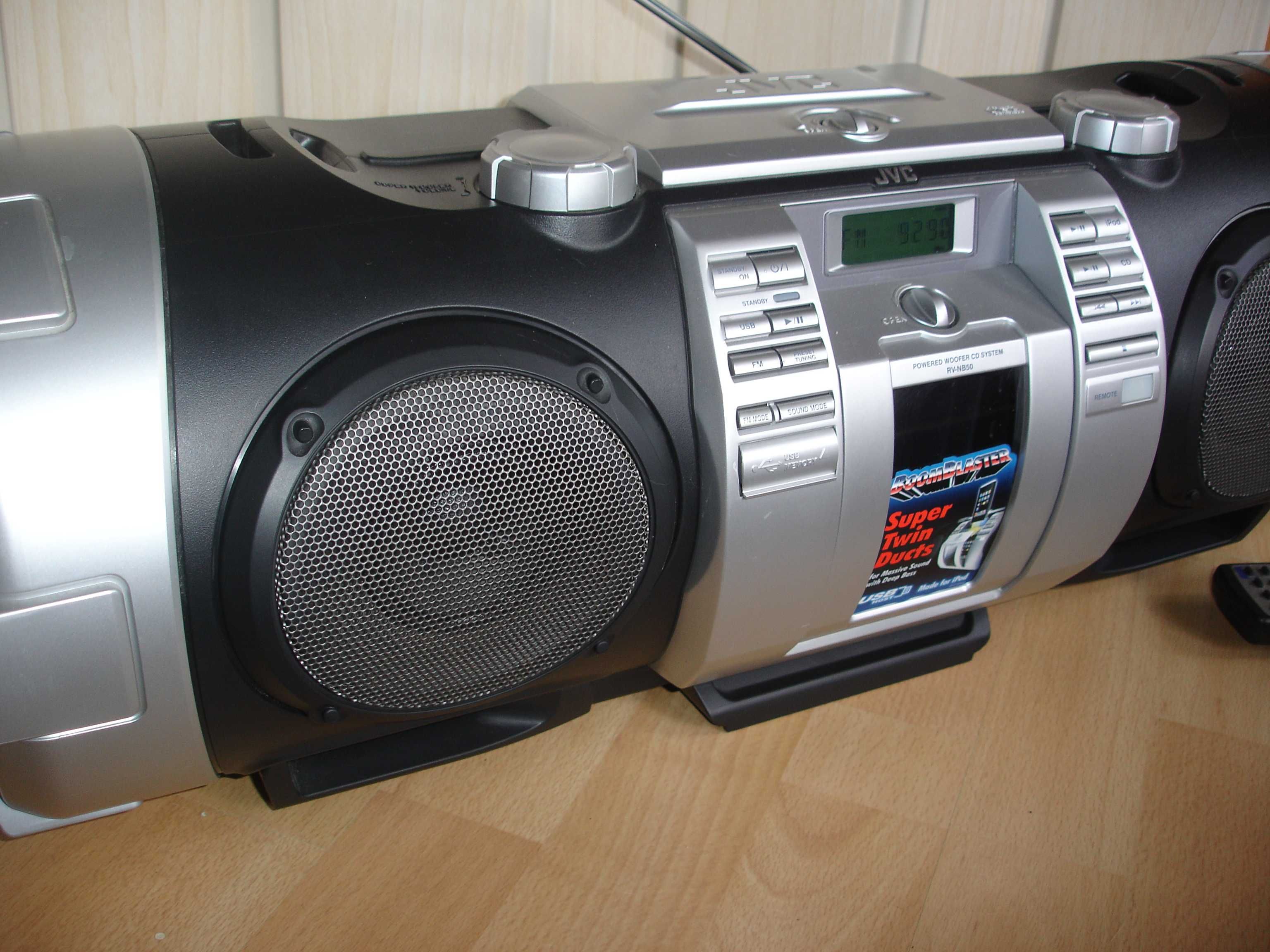 Radiomagnetofon JVC RV-NB50