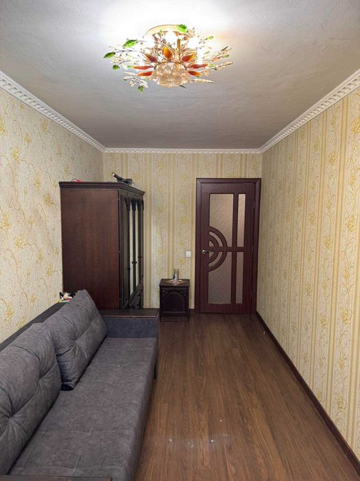 Продам 3к. квартиру, вул. Калинова, буд. 75