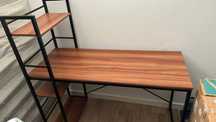 Secretaria com prateleira, Mesa para Computadora C/ Cadeira de Gaming.
