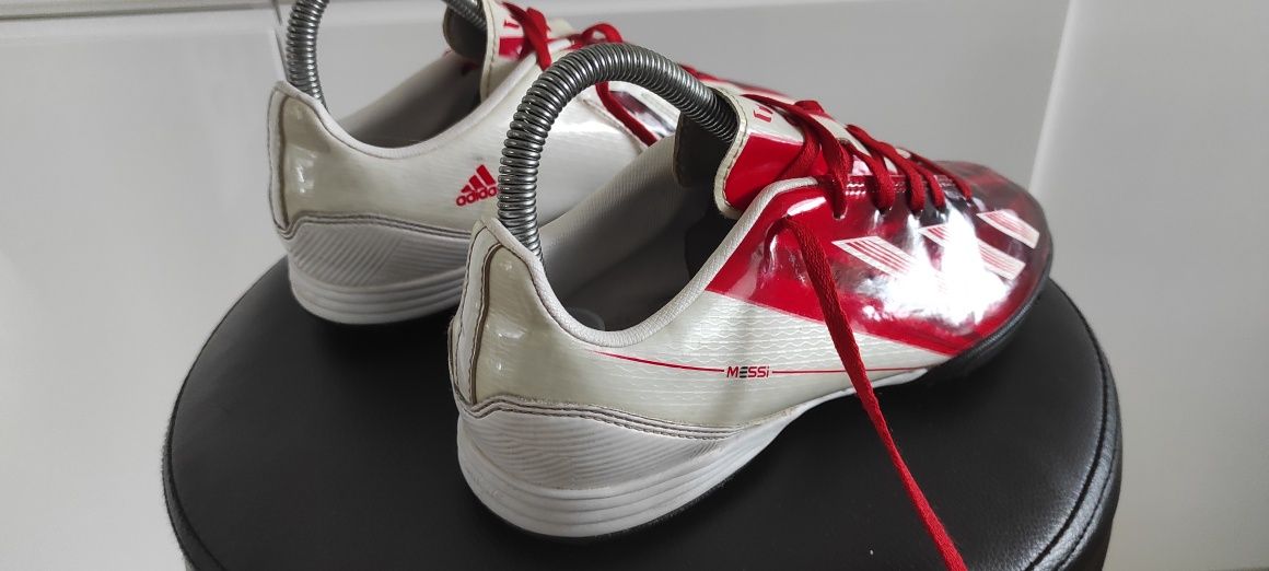 Buty do piłki nożnej Adidas Messi rozmiar 38