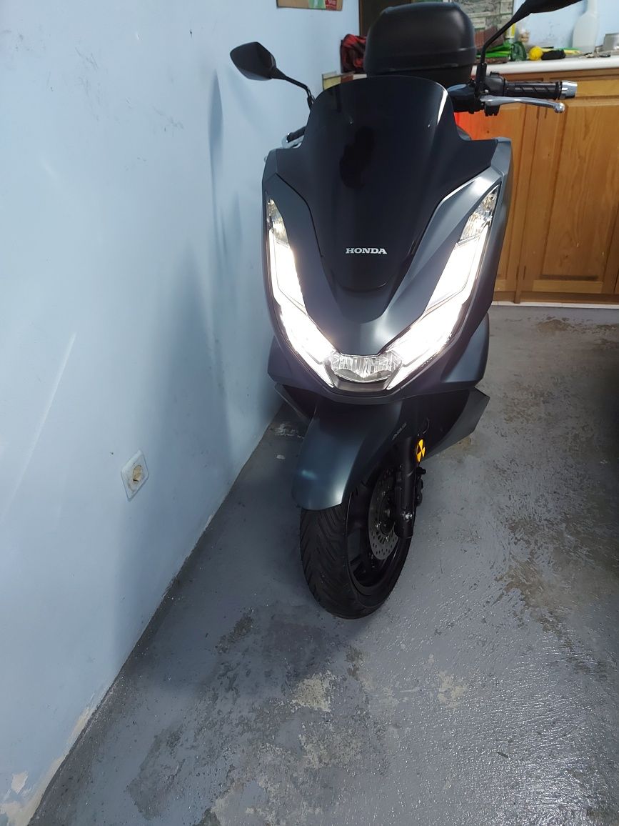 Vendo honda pcx como nova