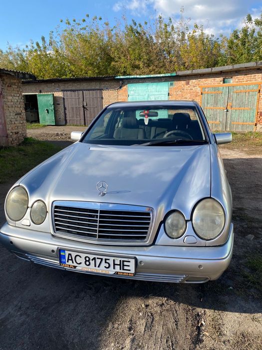 Мерседес е 300 d, мотор 3.0 дизель,коробка автомат