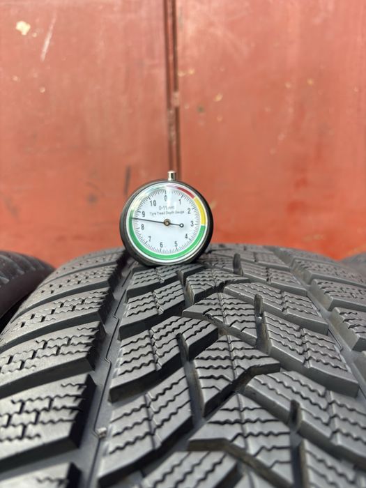 225/45/17 R17 Dunlop winter Sport5 зима 4 шт ціна за 1 шт