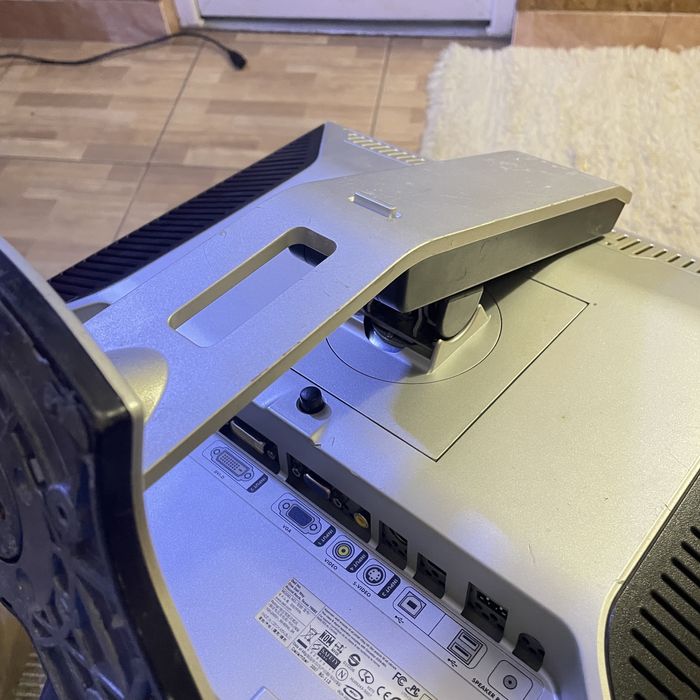 Монітор Dell 19" (3/4) , є інші недорогі монітори ( пишіть у вайбер )