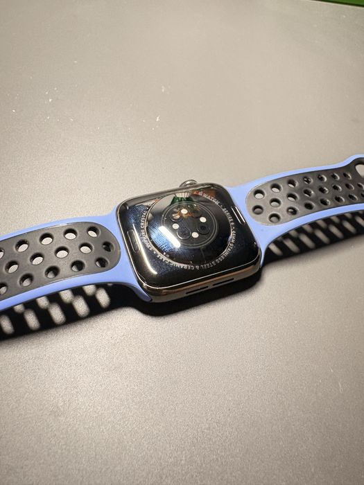 Apple Watch 6 44mm cellular stal szlachetna