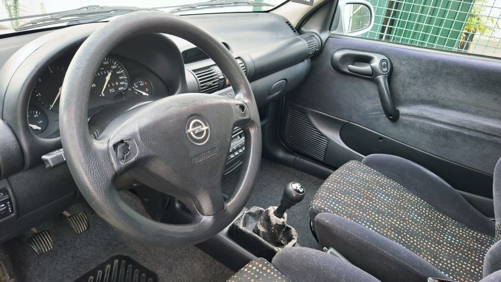 Opel Corsa B 1.5 TD Comercial (2000)
