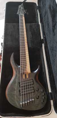 Gitara basowa 6 strunowa sprzedam