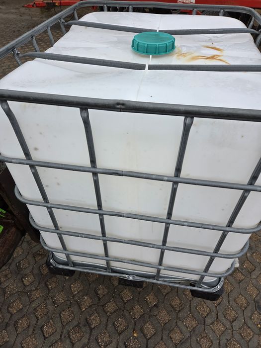 Mauzer 1000 litrów, pojemnik na wodę