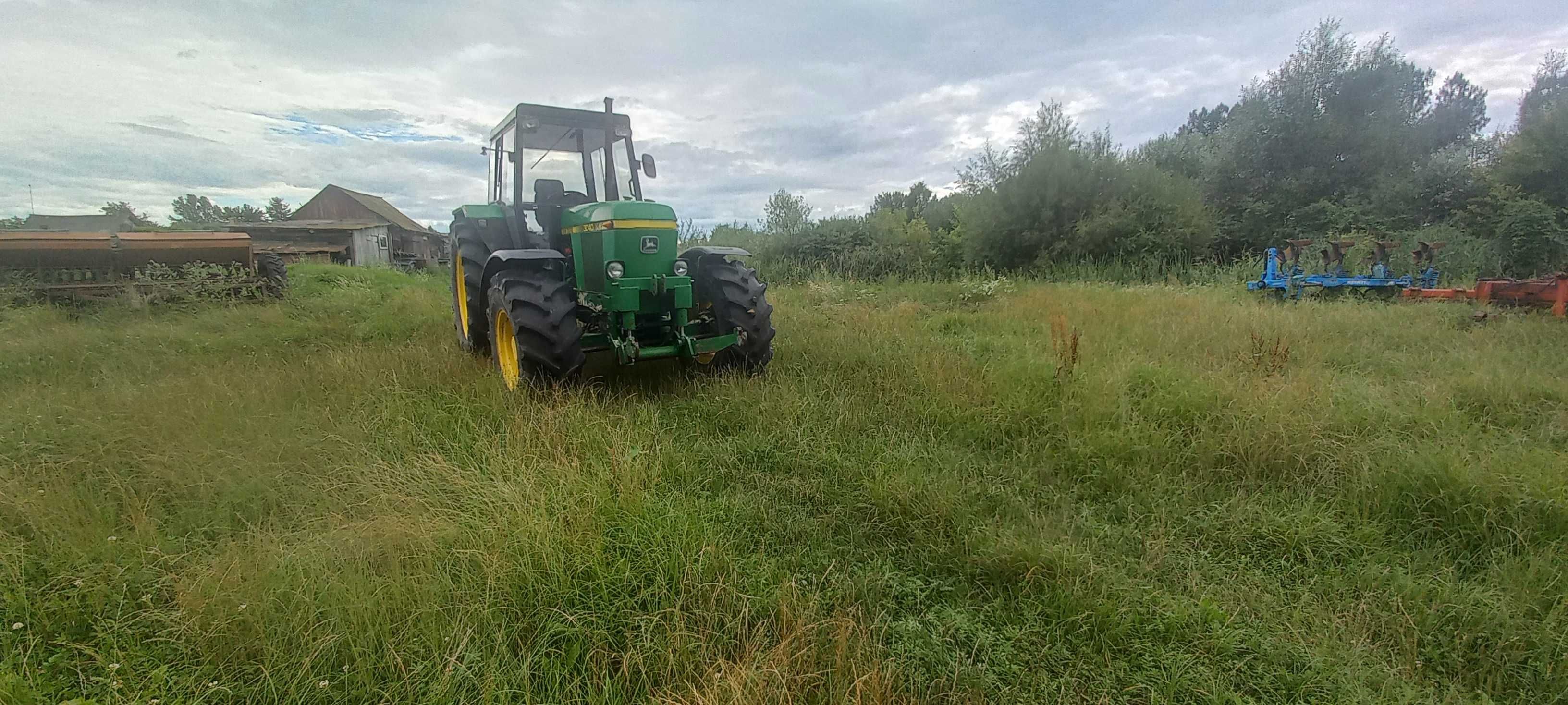 Трактор John Deere 3040 1987