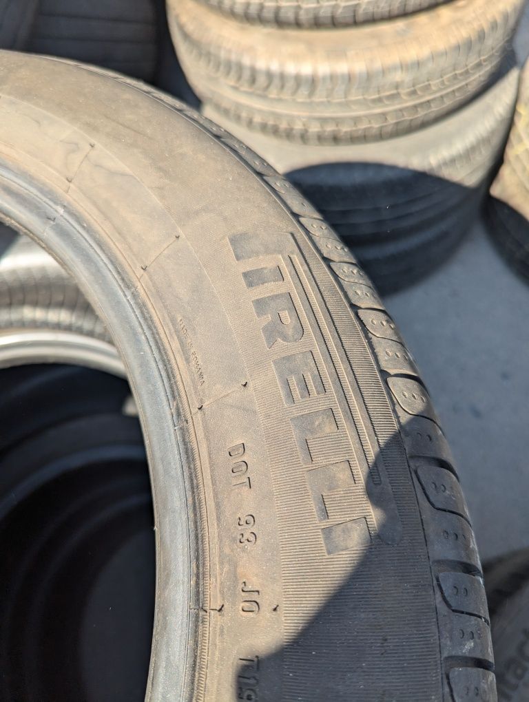 215/55R17 Pirelli