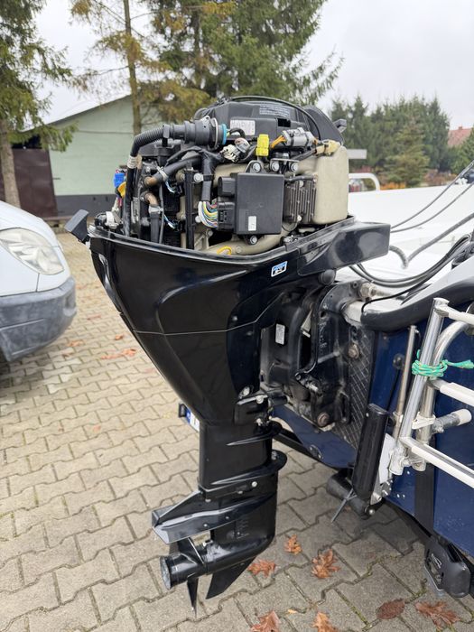 Silnik Mercury 25 ELPT z power trim