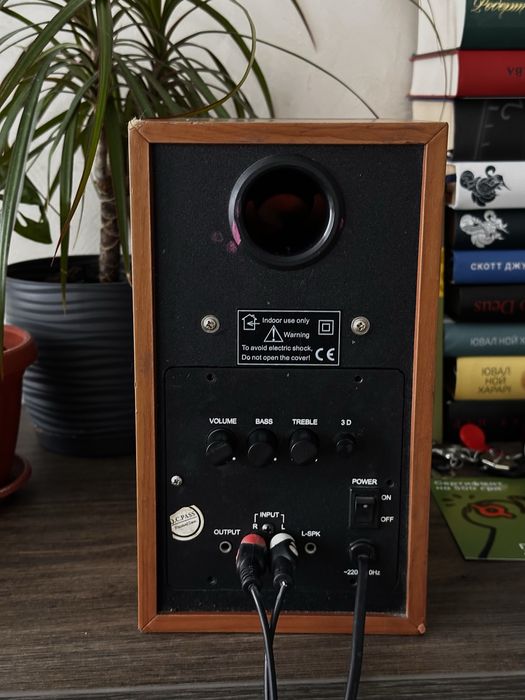 Колонка активна sven