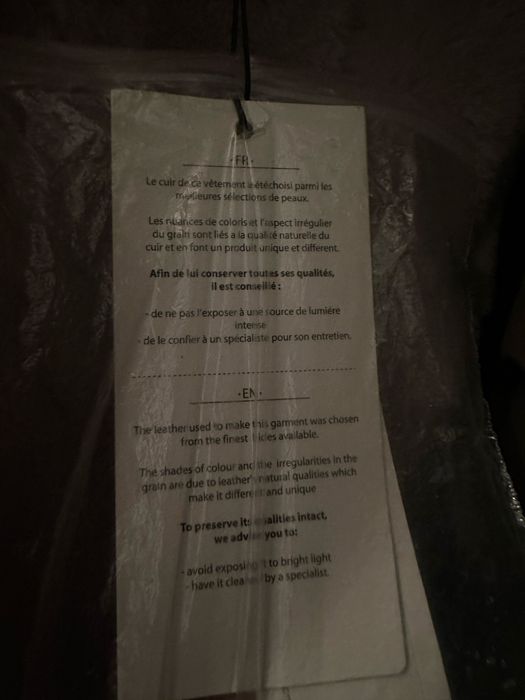 Kurtka z naturalnej owczej skóry Lacoste, rozmiar T36