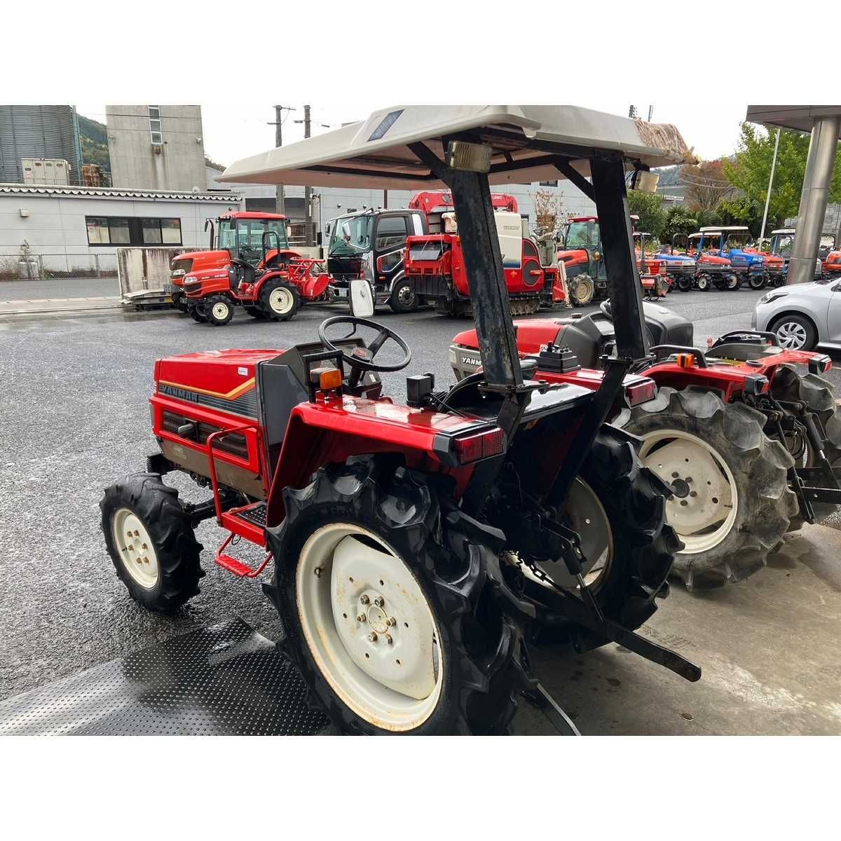 Traktor Yanmar FF245D