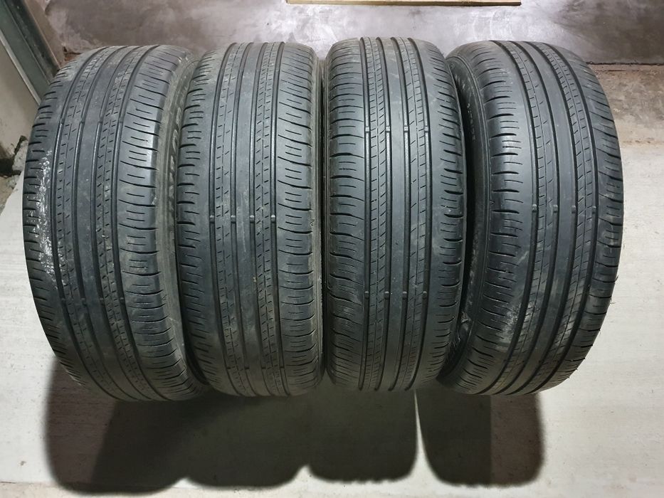 Opony Dunlop letnie  grandtrek pt30 225/60 R18