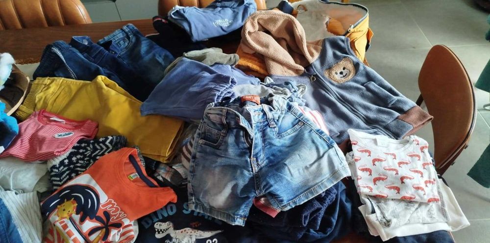 Roupa menino tamanho  12/18 e 18/24