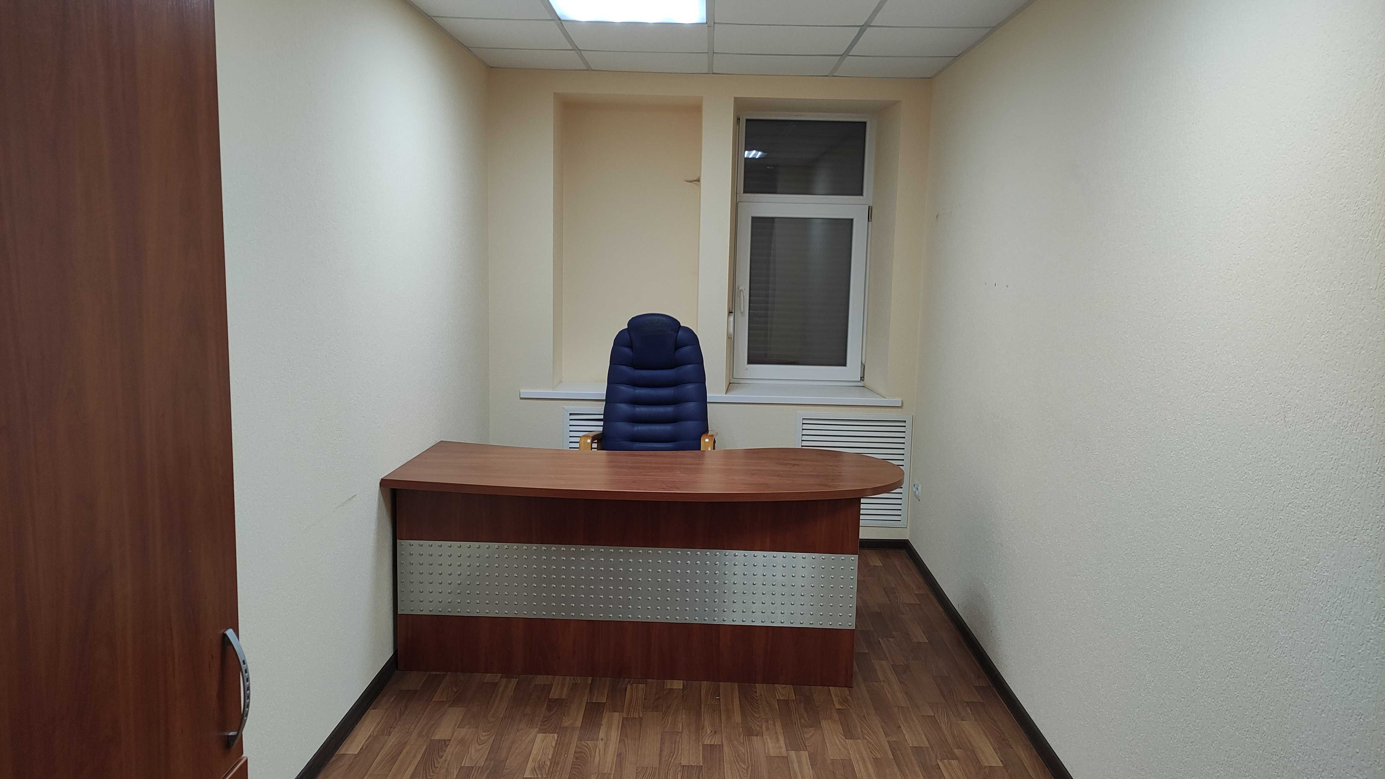Продам под жилье 130 м2 в Центре, пер. Троицкий 13, 1-й этаж