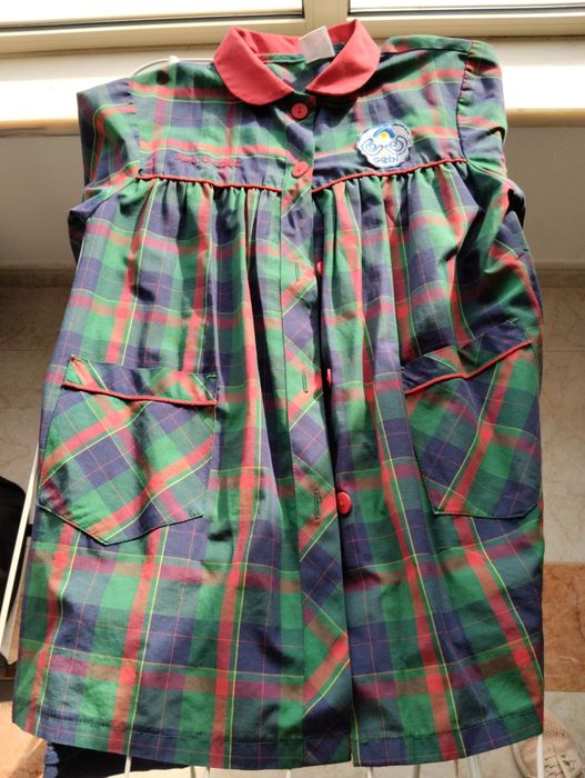 Bata do CEBI tam. 4 em excelente estado